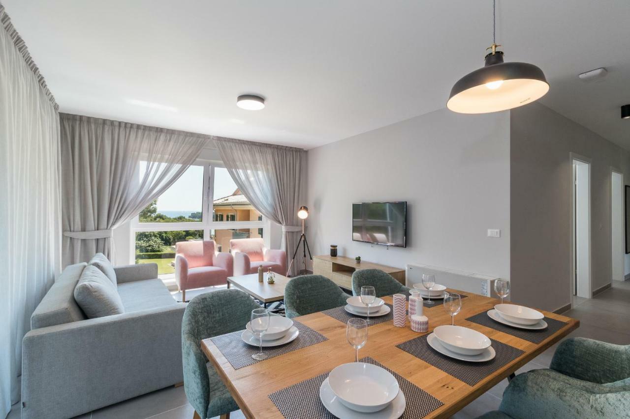 Luxury Apartments Magali 2 Rovinj Bagian luar foto