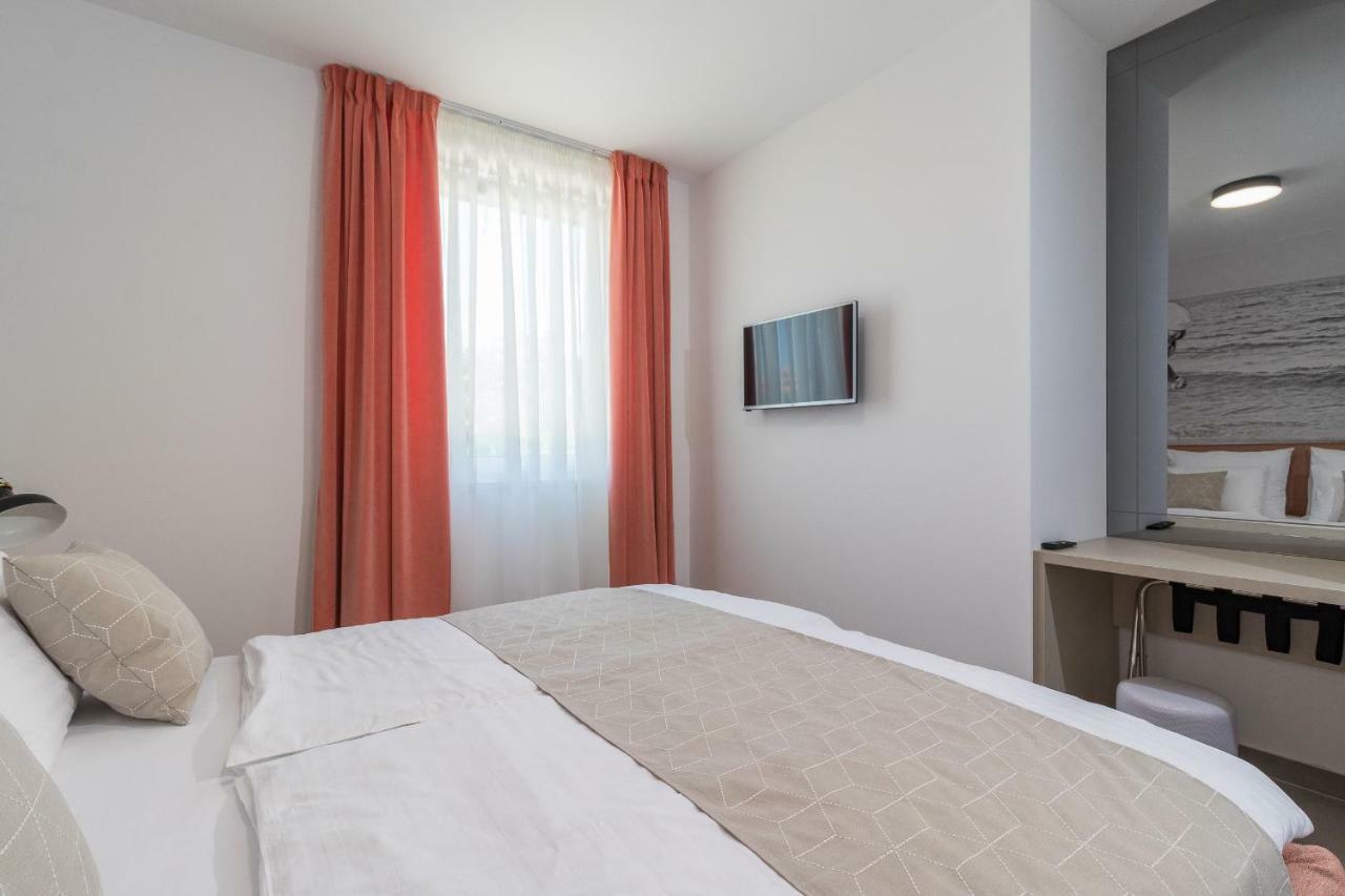 Luxury Apartments Magali 2 Rovinj Bagian luar foto